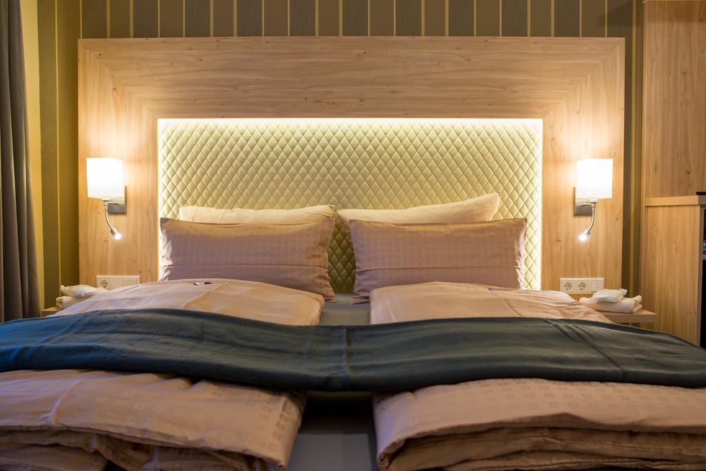Landhotel Zur Post Bad Konig Room photo