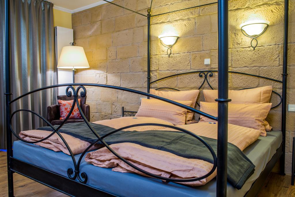 Landhotel Zur Post Bad Konig Room photo